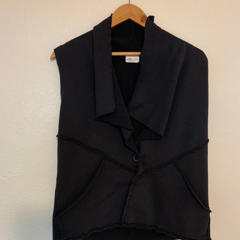 Prairie 100% Cotton Made in USA Black Sleeveless Utility Vest with Pockets | M
